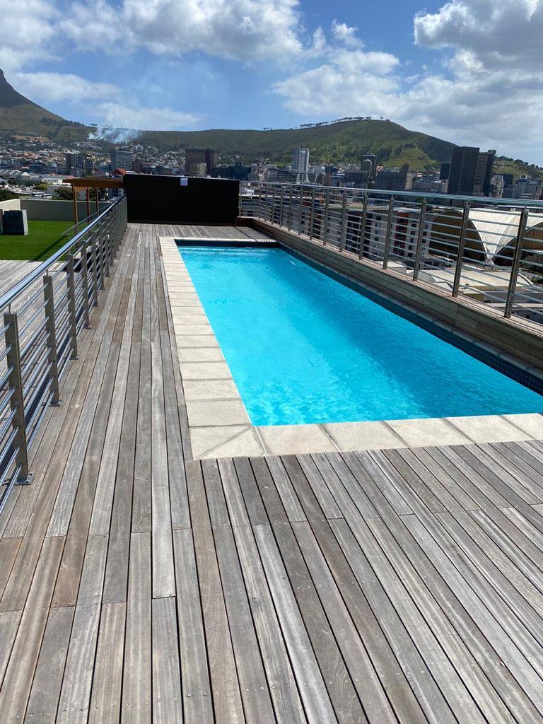 2 Bedroom Property for Sale in Zonnebloem Western Cape